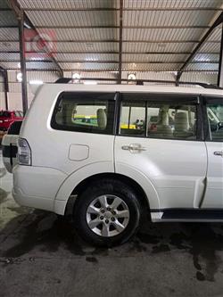 ميتسوبيشي باجيرو